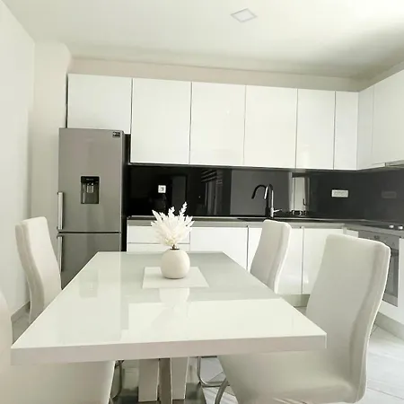 Niko Apartment Split